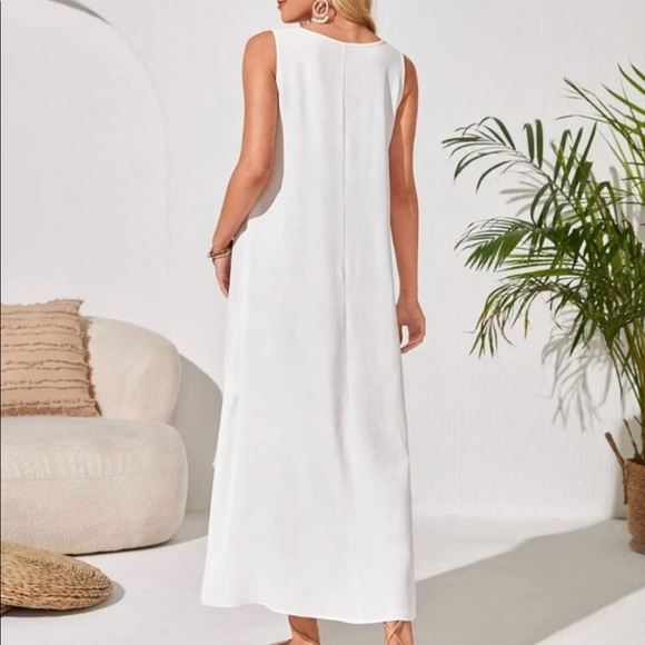 Emery Rose Boho Sleeveless Tank Style Hi-Lo Tunic Maxi Dress - Picture 6 of 6